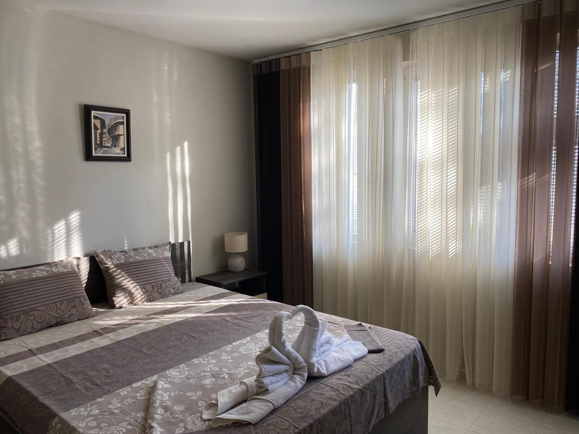 וליקו טורנובו Gala Apartment מראה חיצוני תמונה