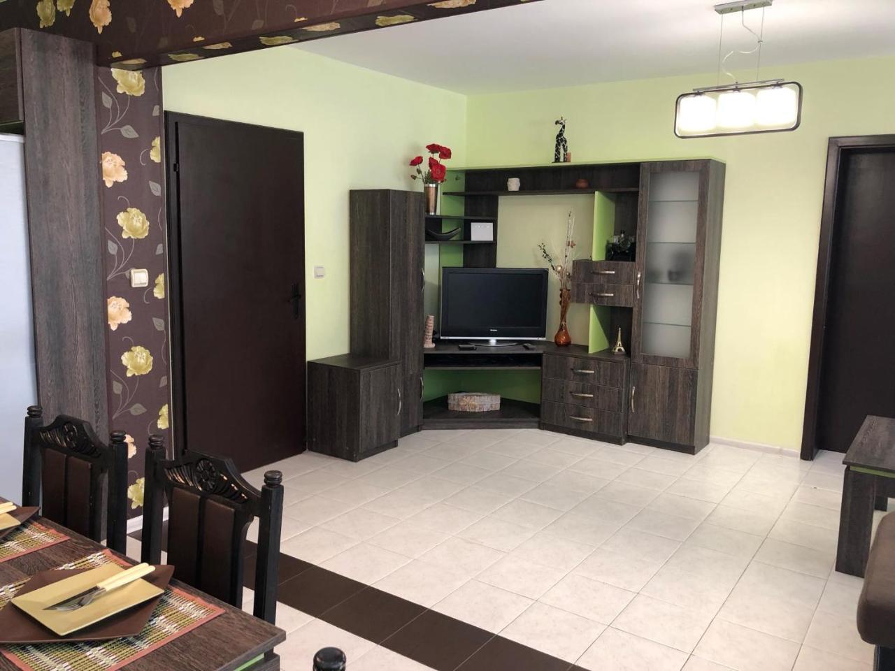וליקו טורנובו Gala Apartment מראה חיצוני תמונה